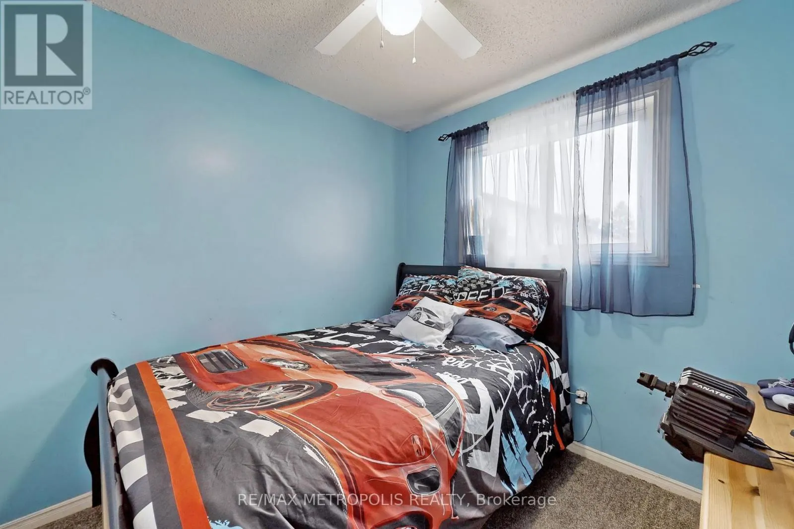 20 - 811 WILSON ROAD N