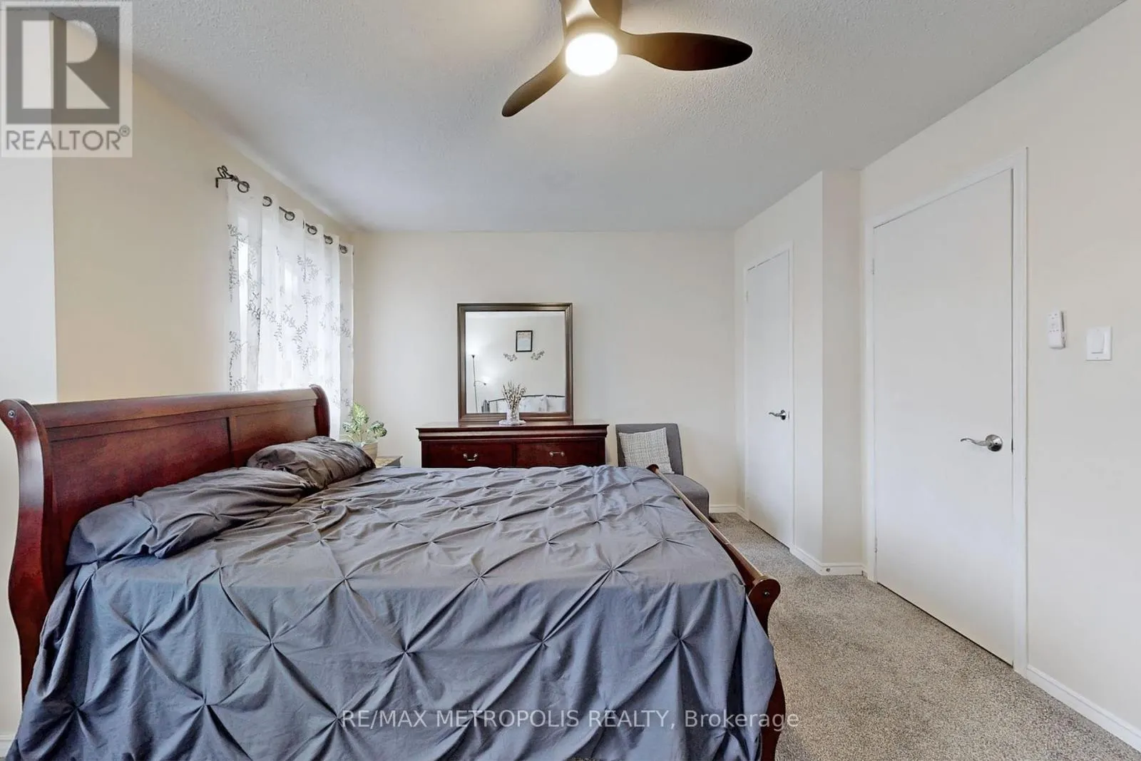 20 - 811 WILSON ROAD N