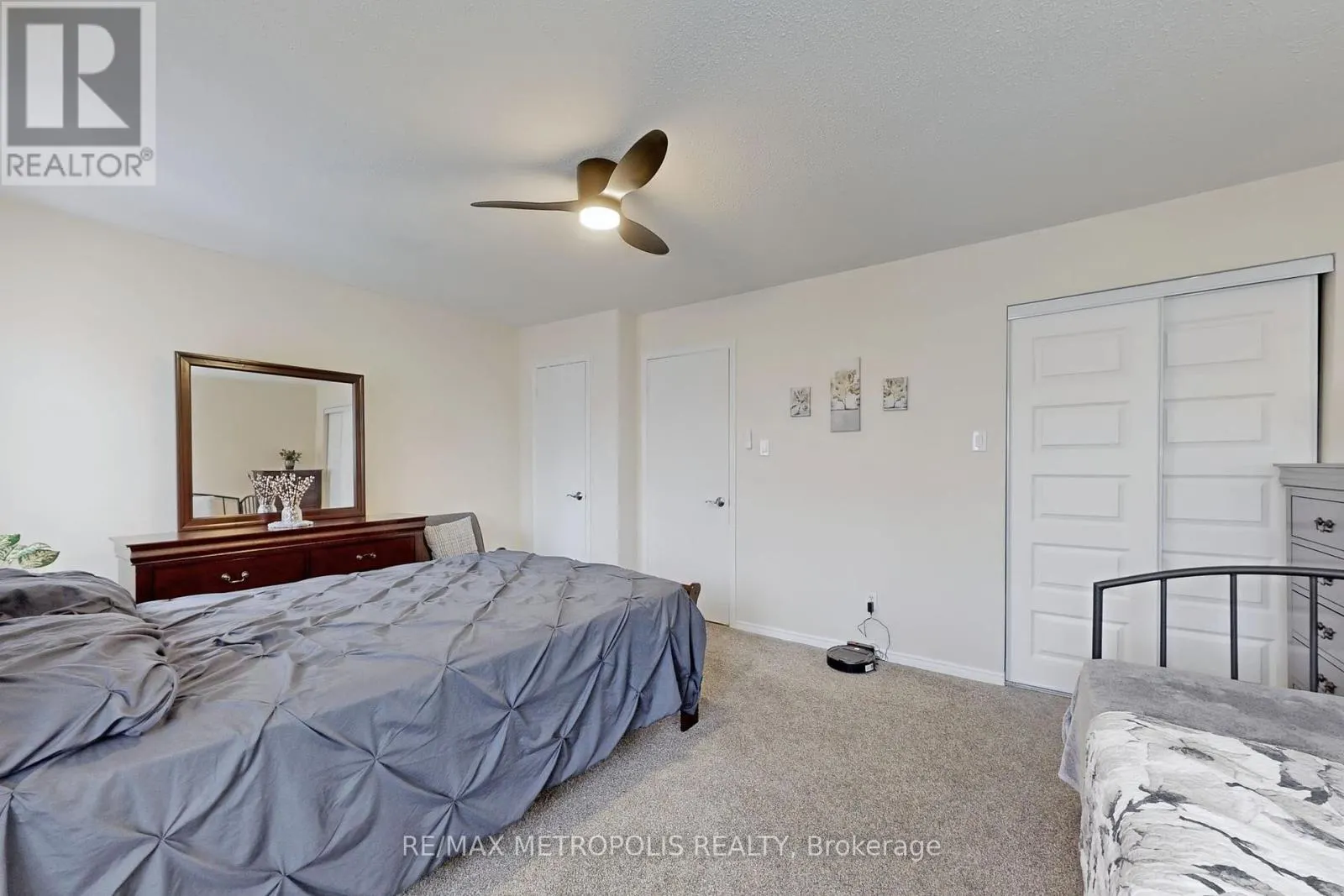 20 - 811 WILSON ROAD N