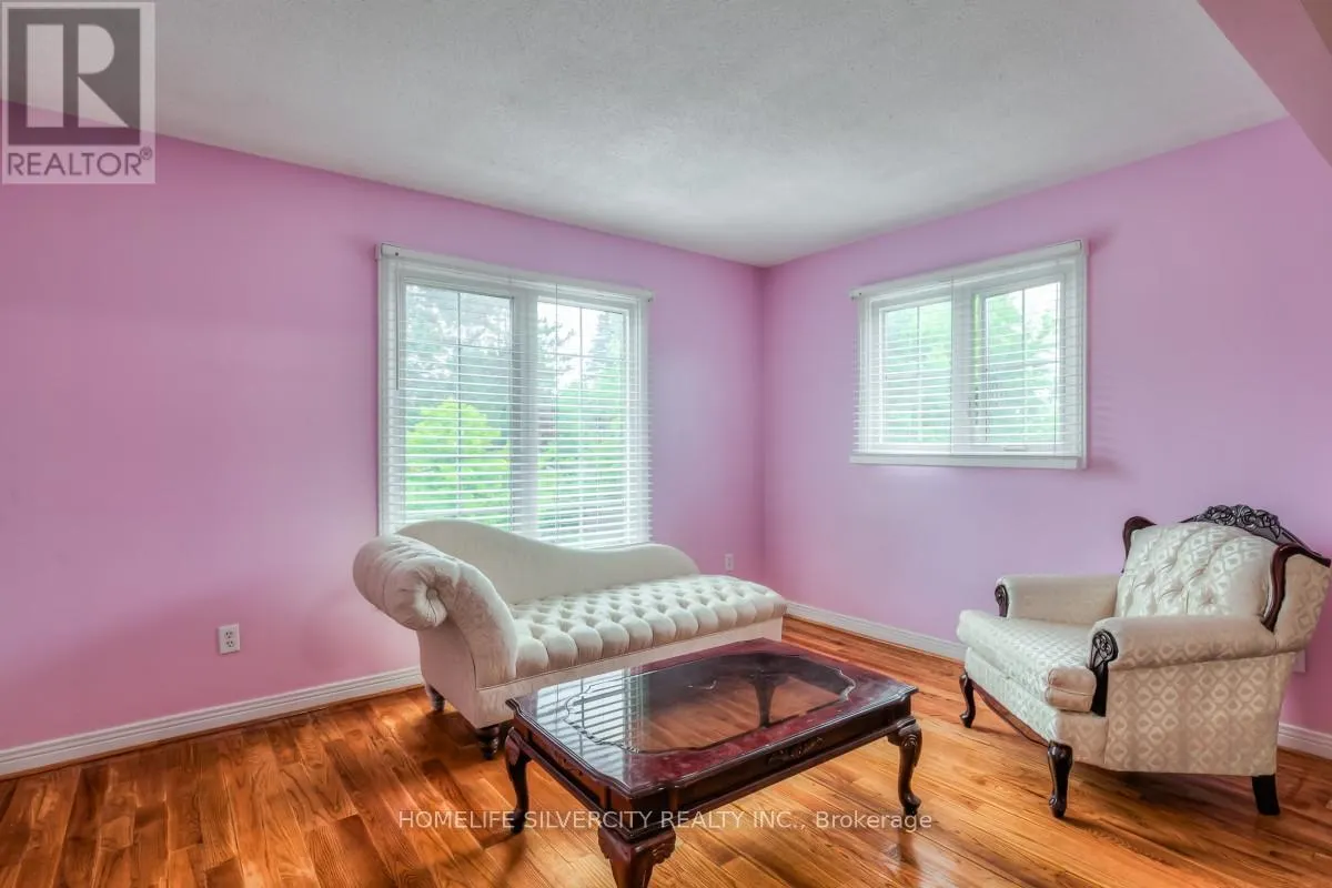5 BRAEBROOK DRIVE