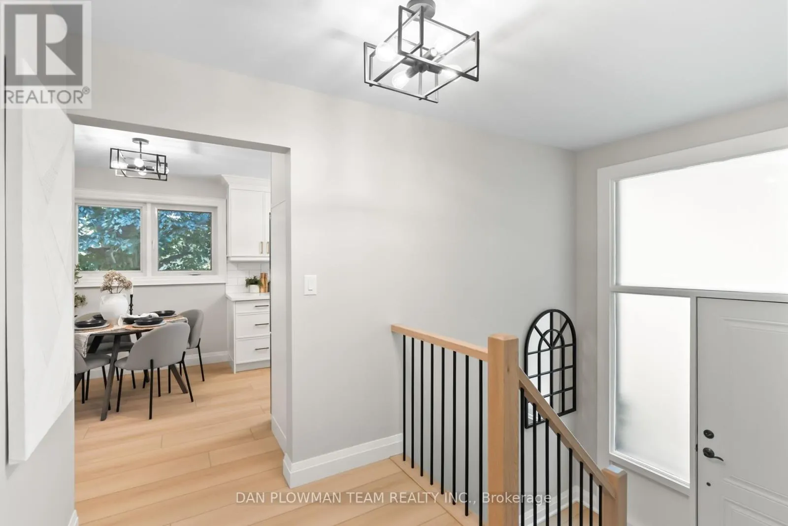119 THORNCLIFFE STREET