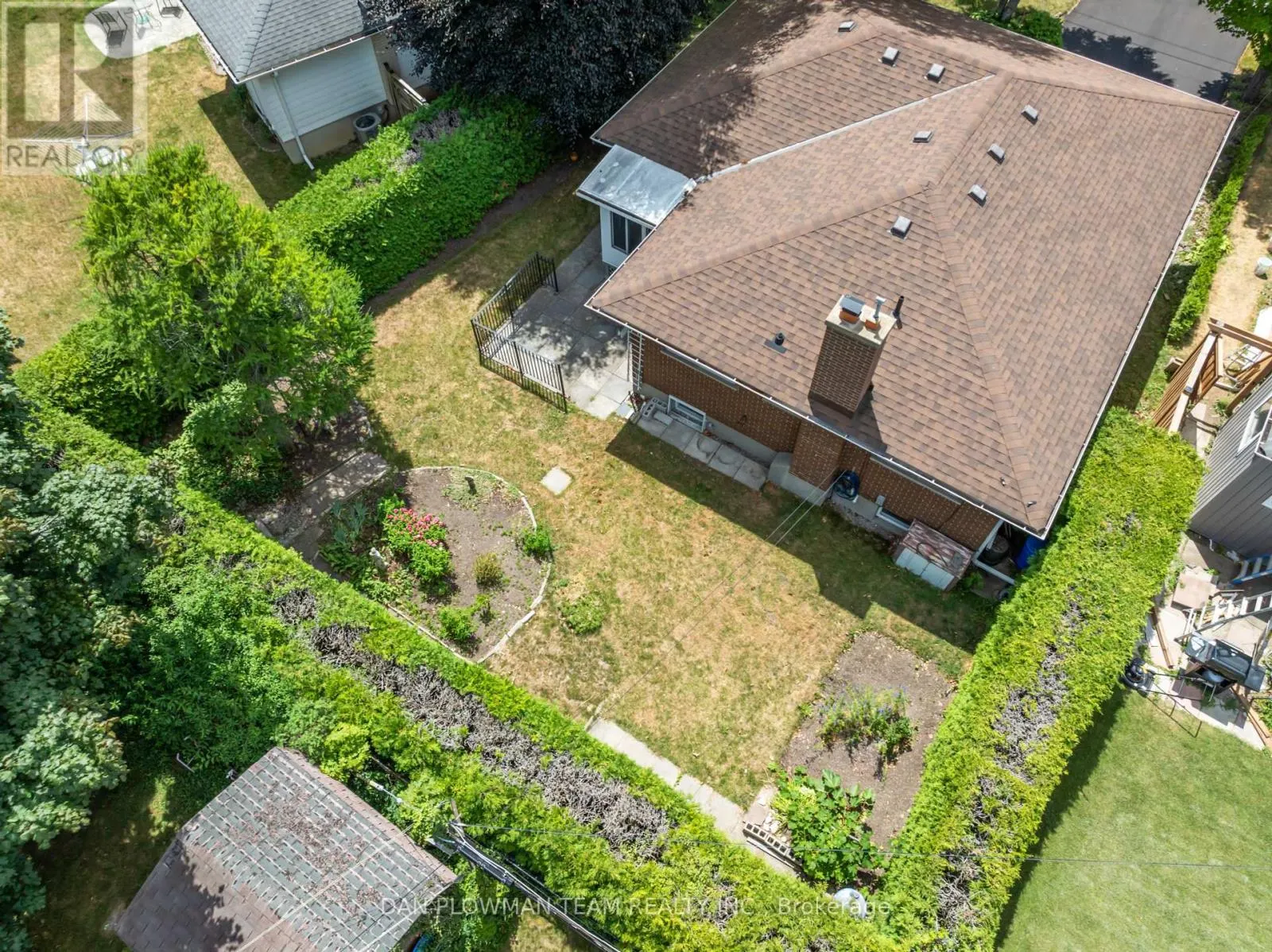 119 THORNCLIFFE STREET