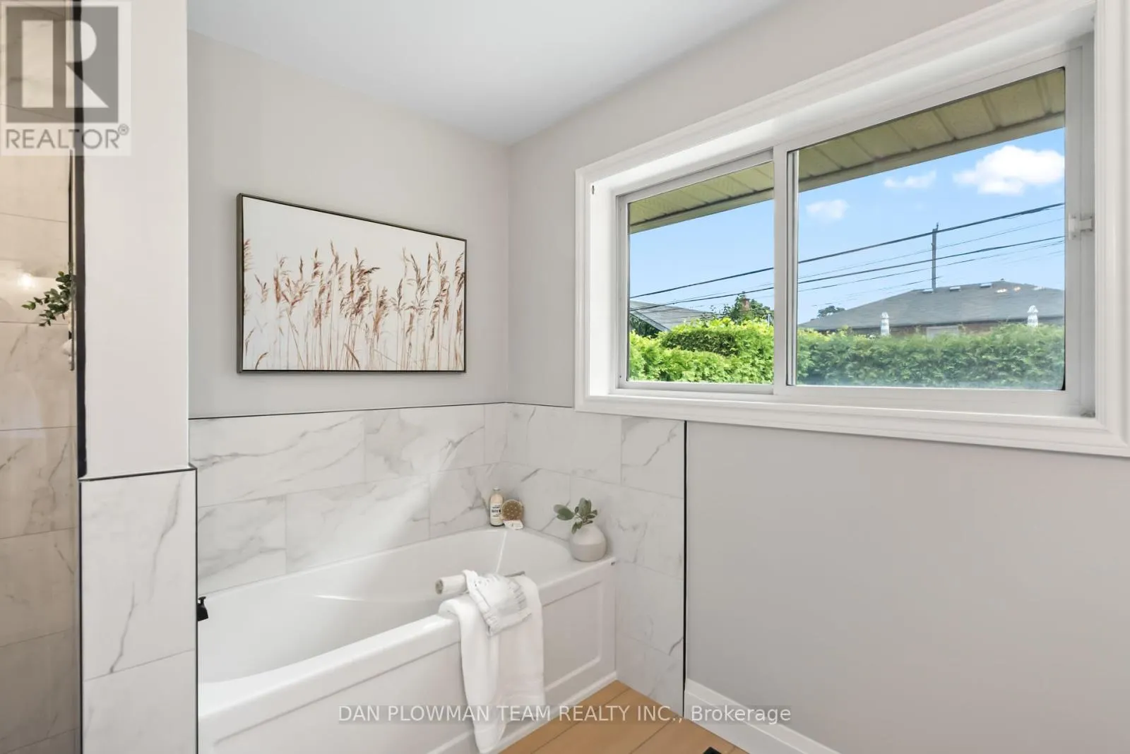 119 THORNCLIFFE STREET