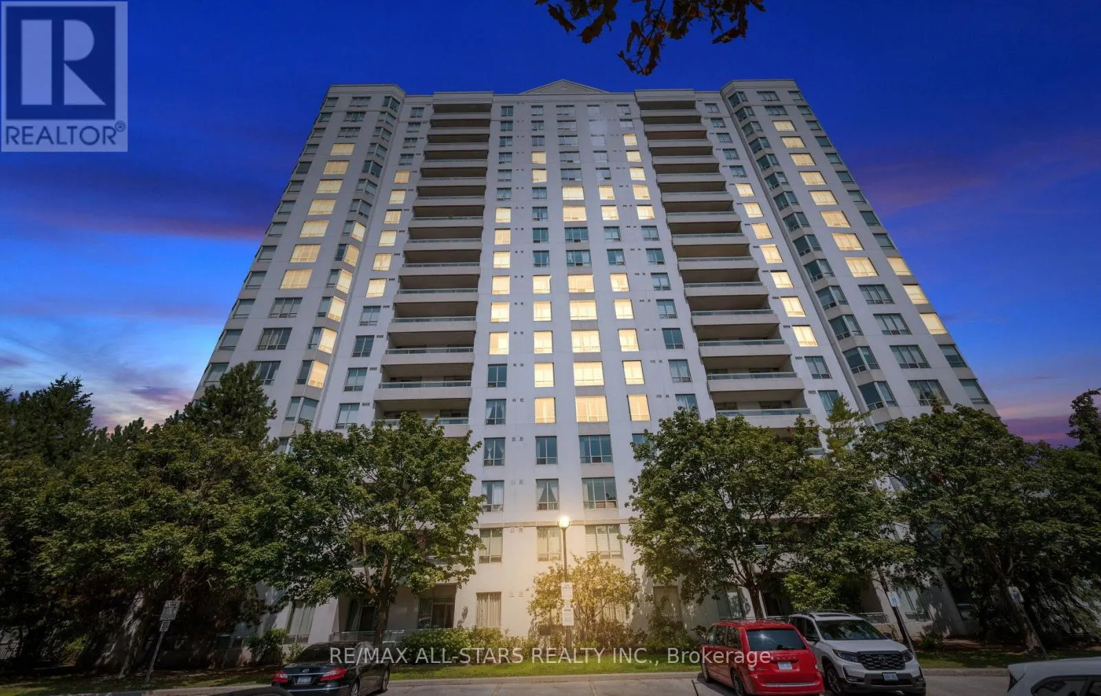 302 - 5001 FINCH AVENUE E