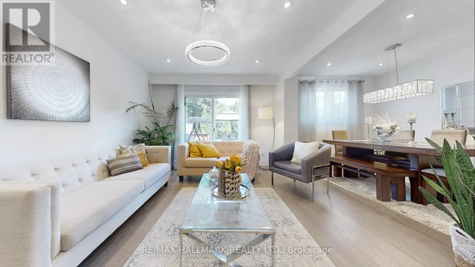 249 KENSINGTON CRESCENT