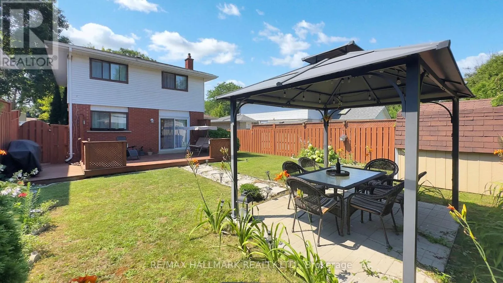 249 KENSINGTON CRESCENT