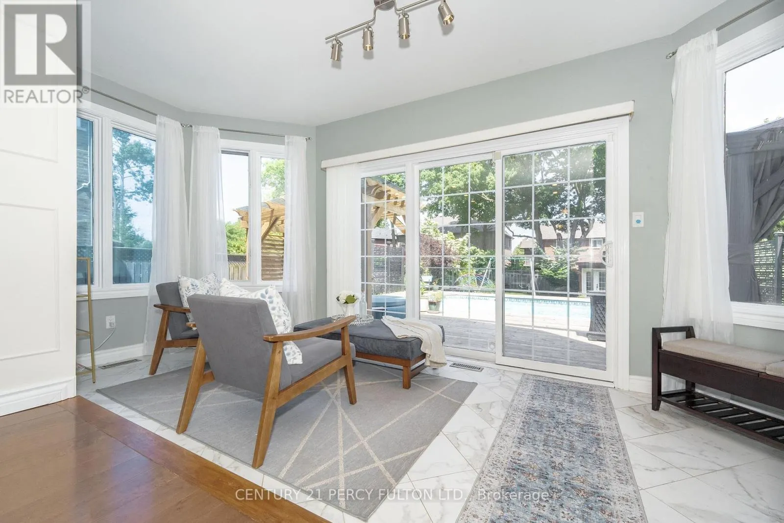 1032 RAMBLEBERRY AVENUE