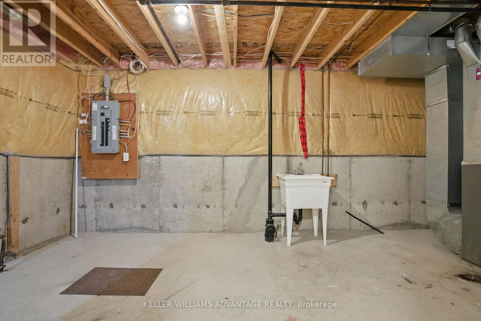 23 KRESSMAN COURT N