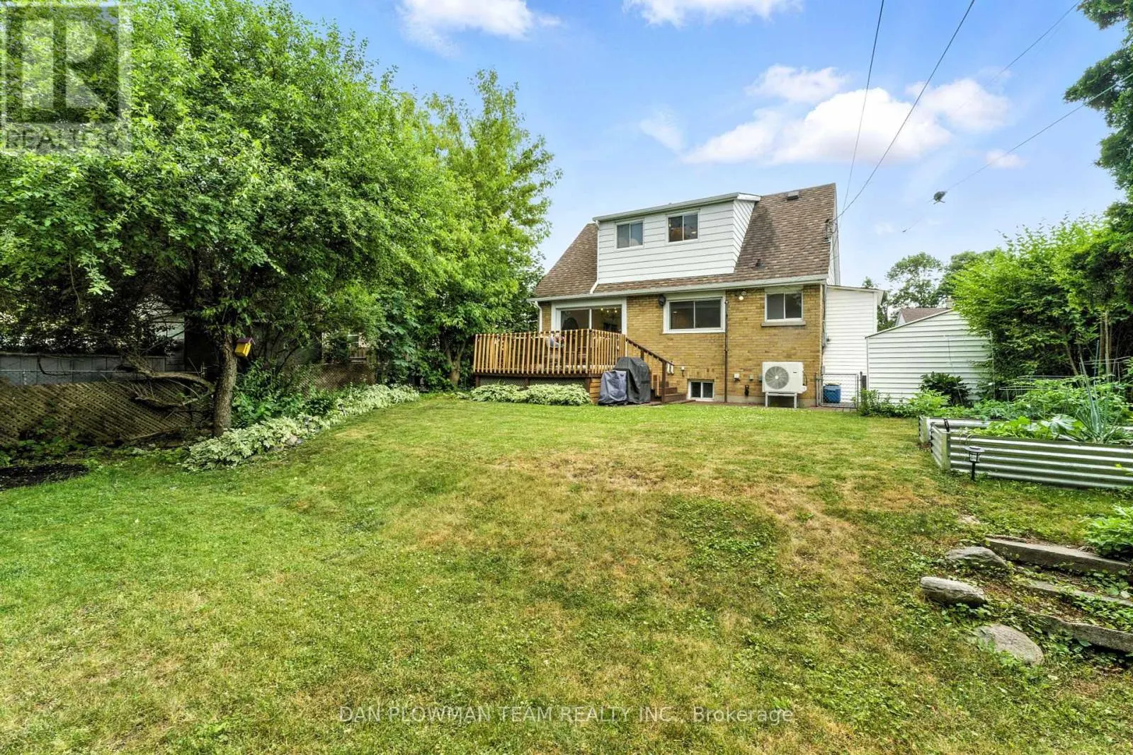 36 FOREST ROAD