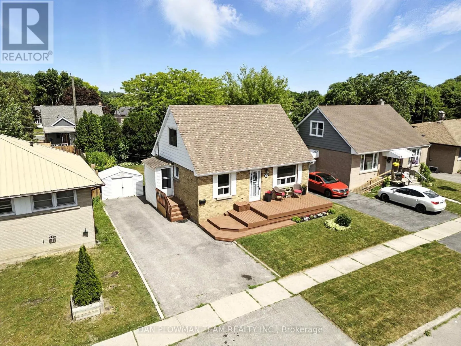 36 FOREST ROAD