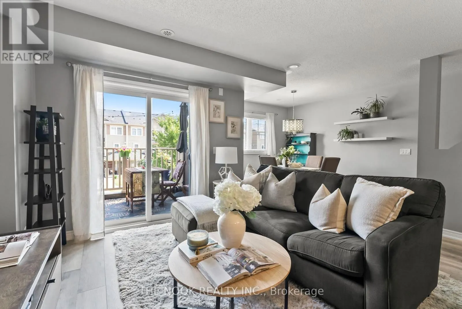76 TABARET CRESCENT