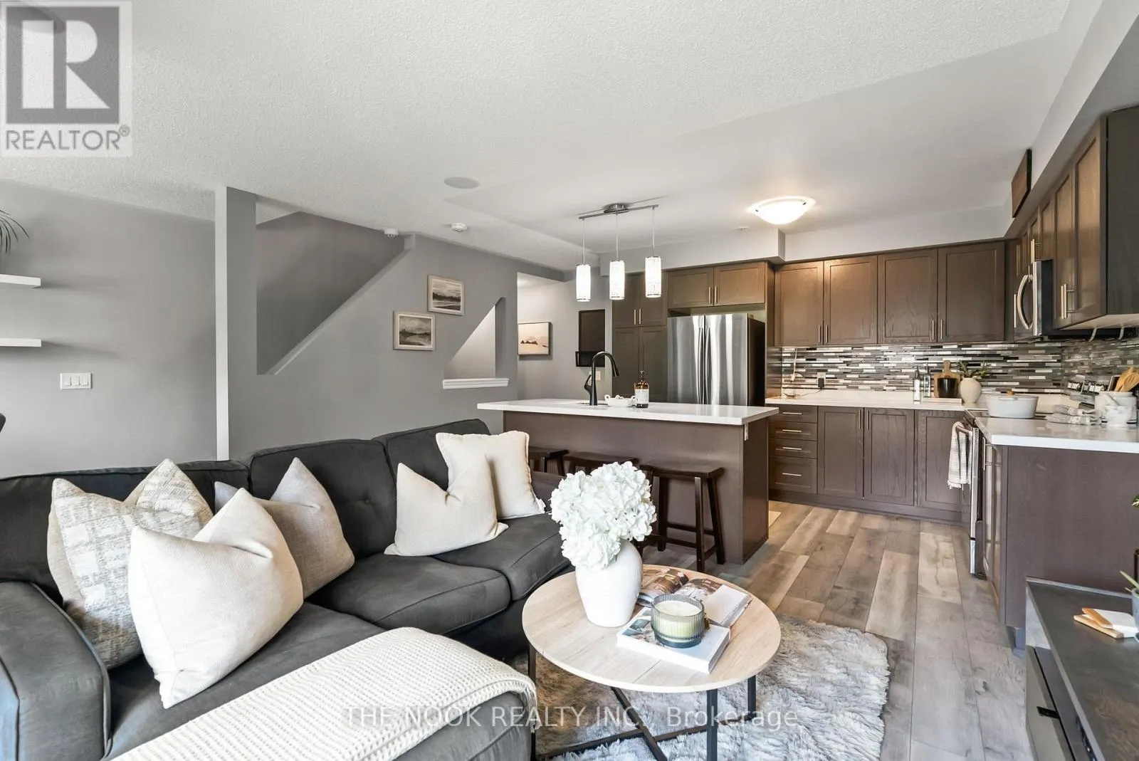 76 TABARET CRESCENT