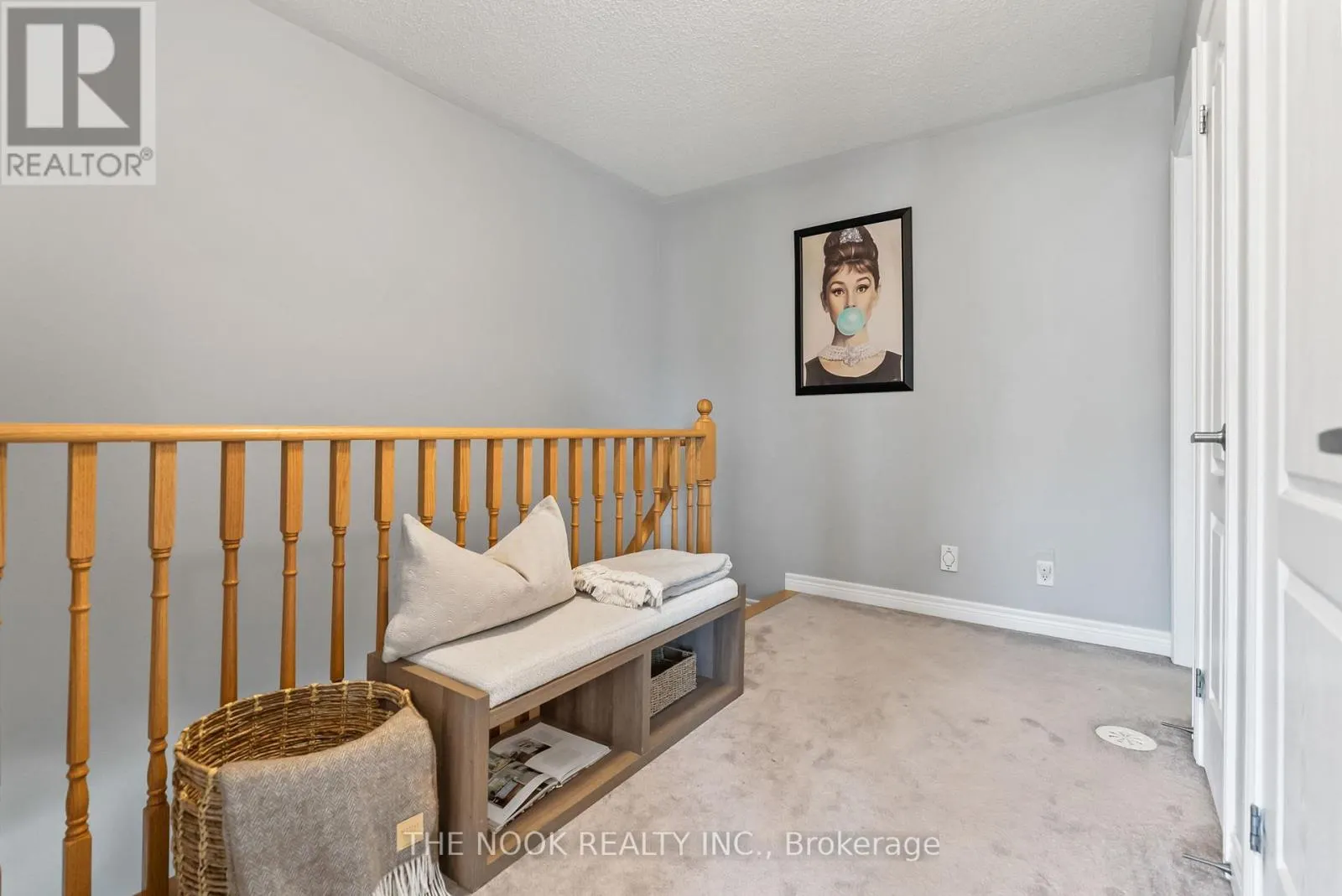 76 TABARET CRESCENT