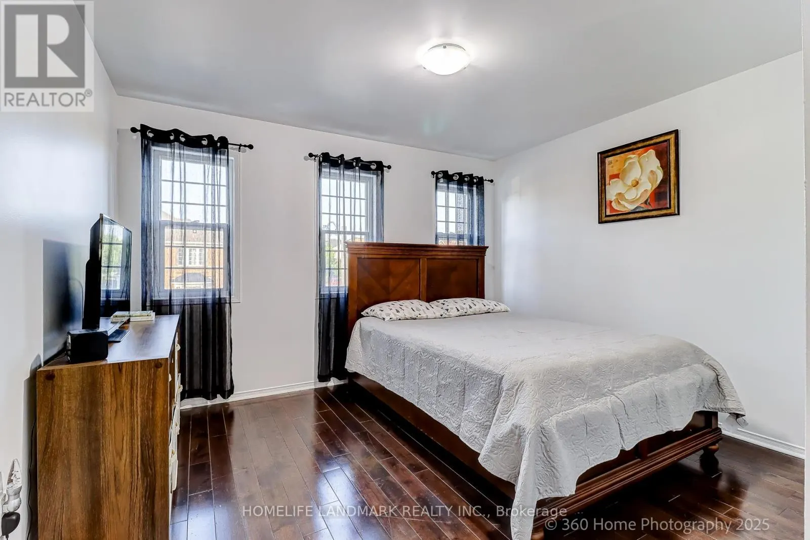 105 WARNFORD CIRCLE