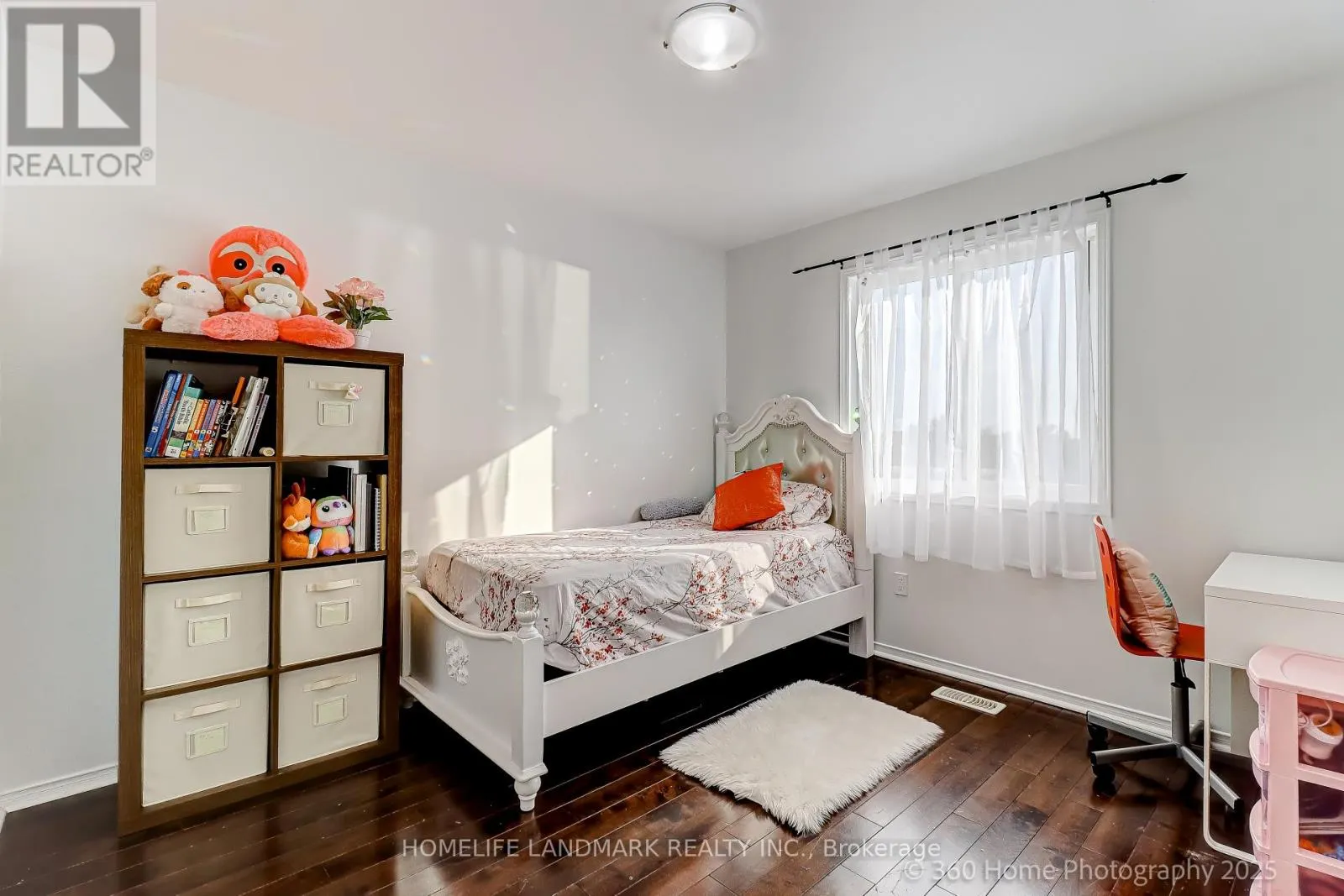 105 WARNFORD CIRCLE