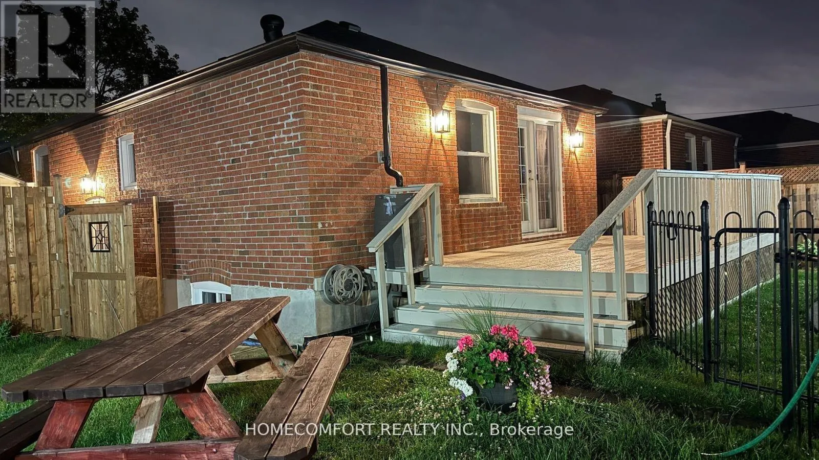34 CROSLAND DRIVE