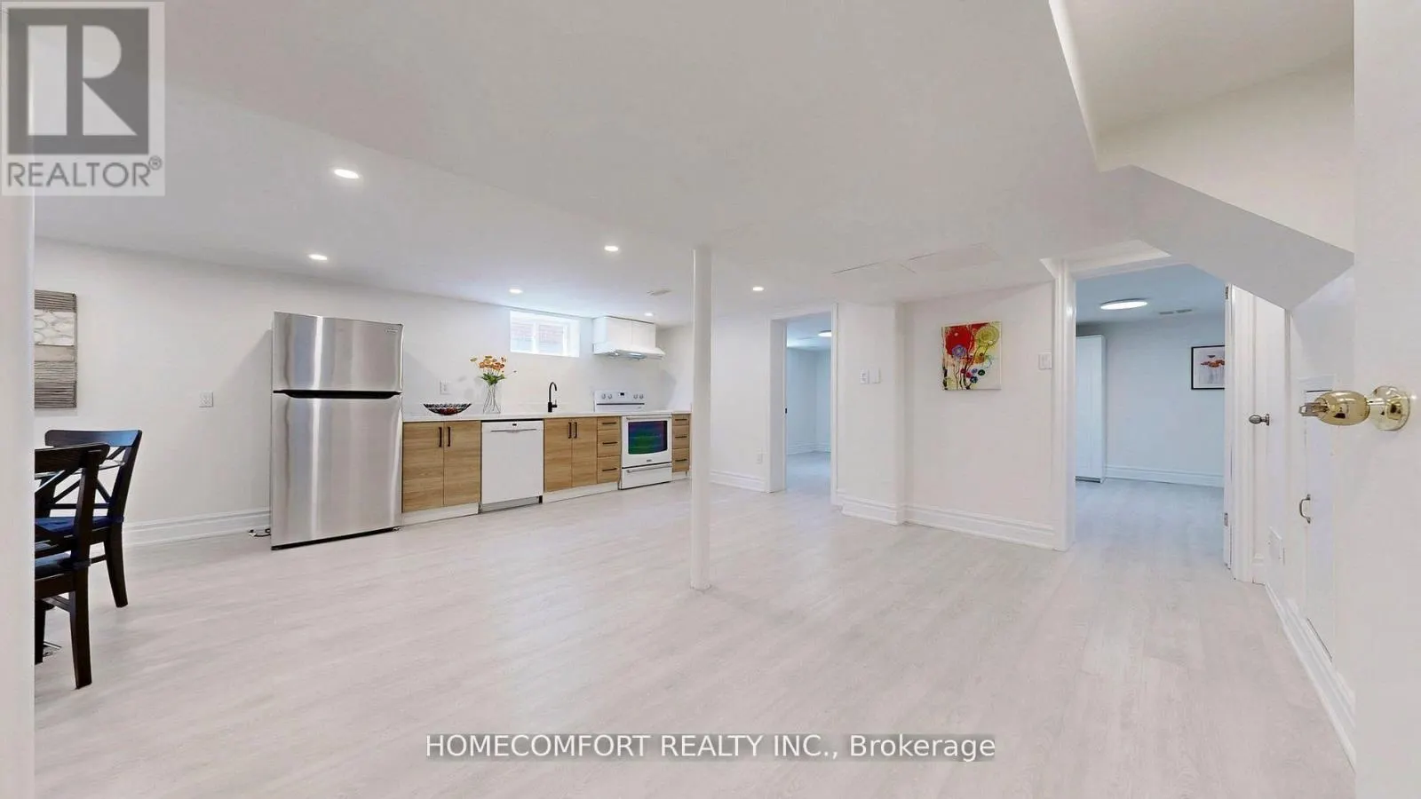 34 CROSLAND DRIVE