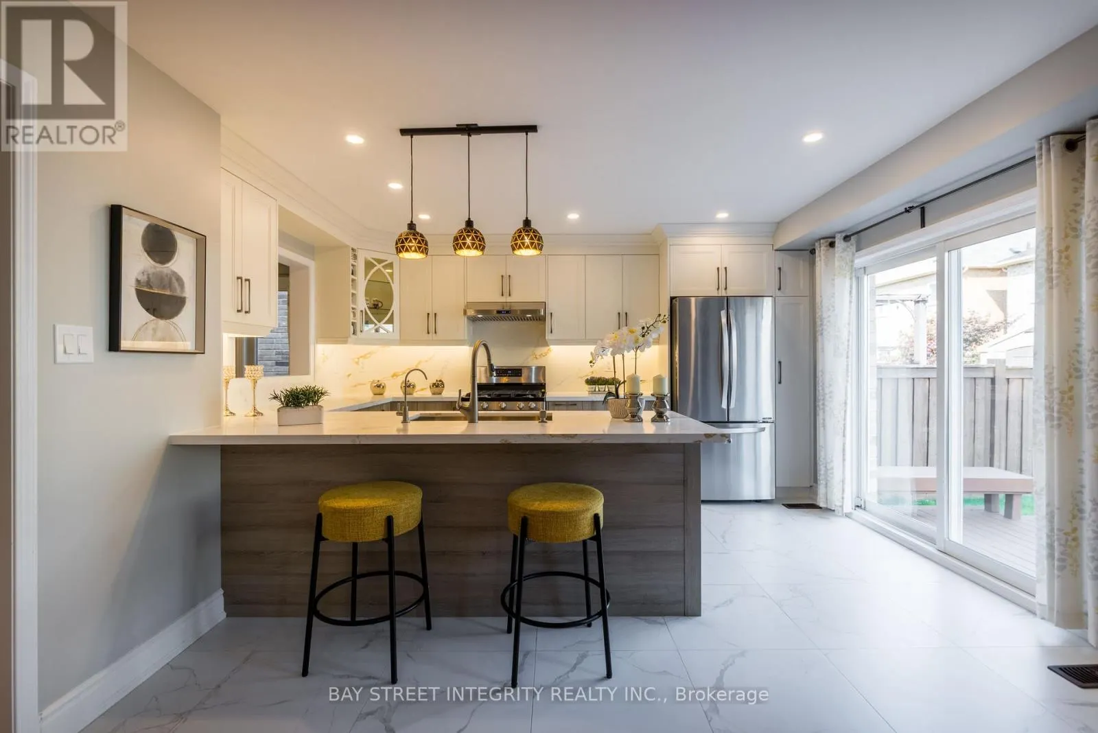 82 OSWELL DRIVE