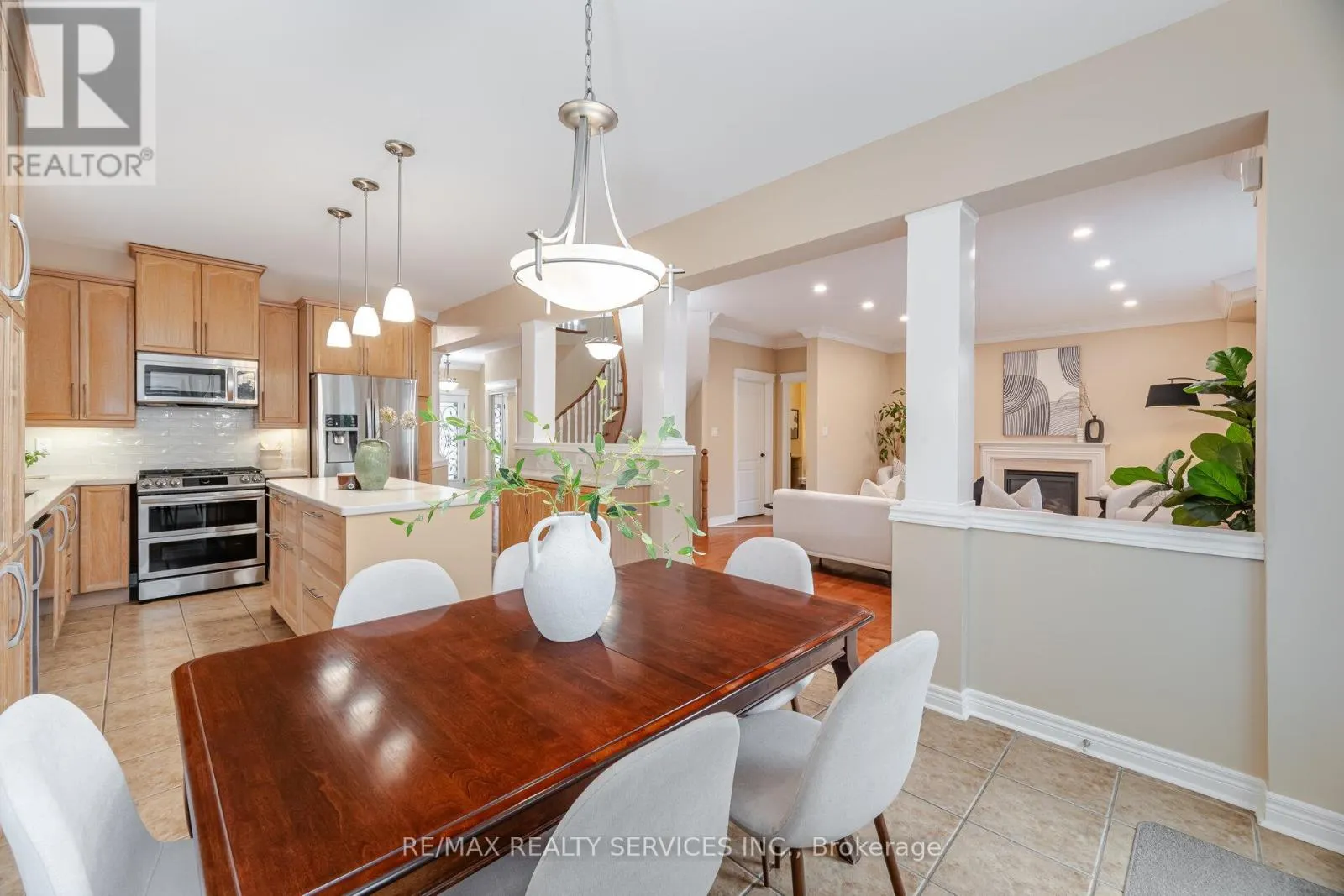 15 BIANCA DRIVE