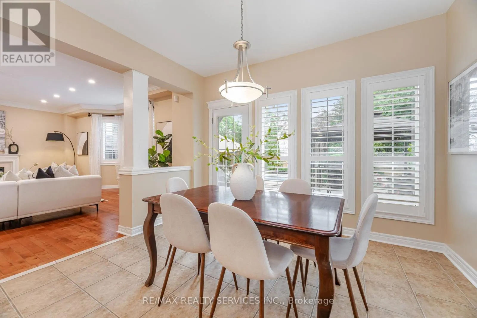 15 BIANCA DRIVE