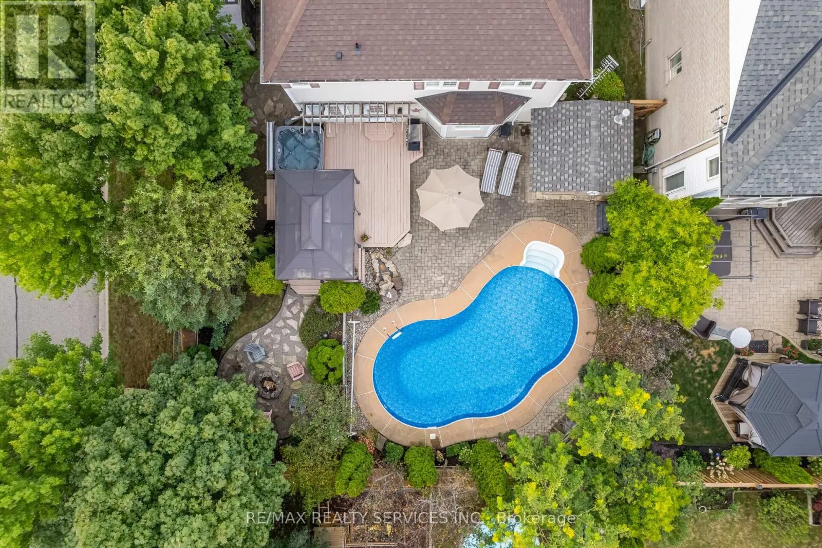 15 BIANCA DRIVE