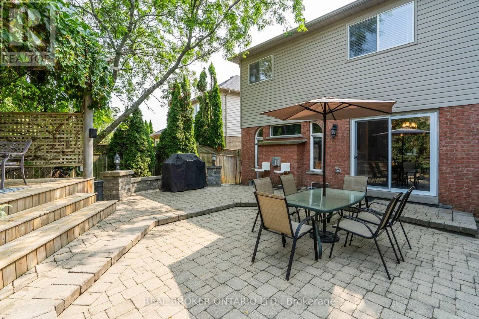 21 SHENANDOAH DRIVE