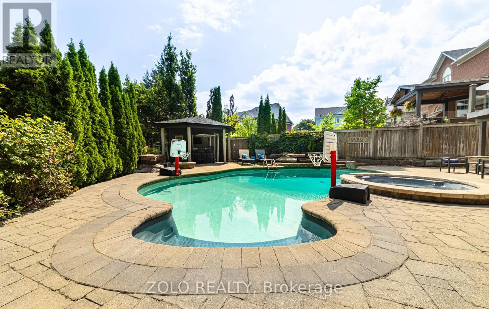 3 COVINGTON DRIVE