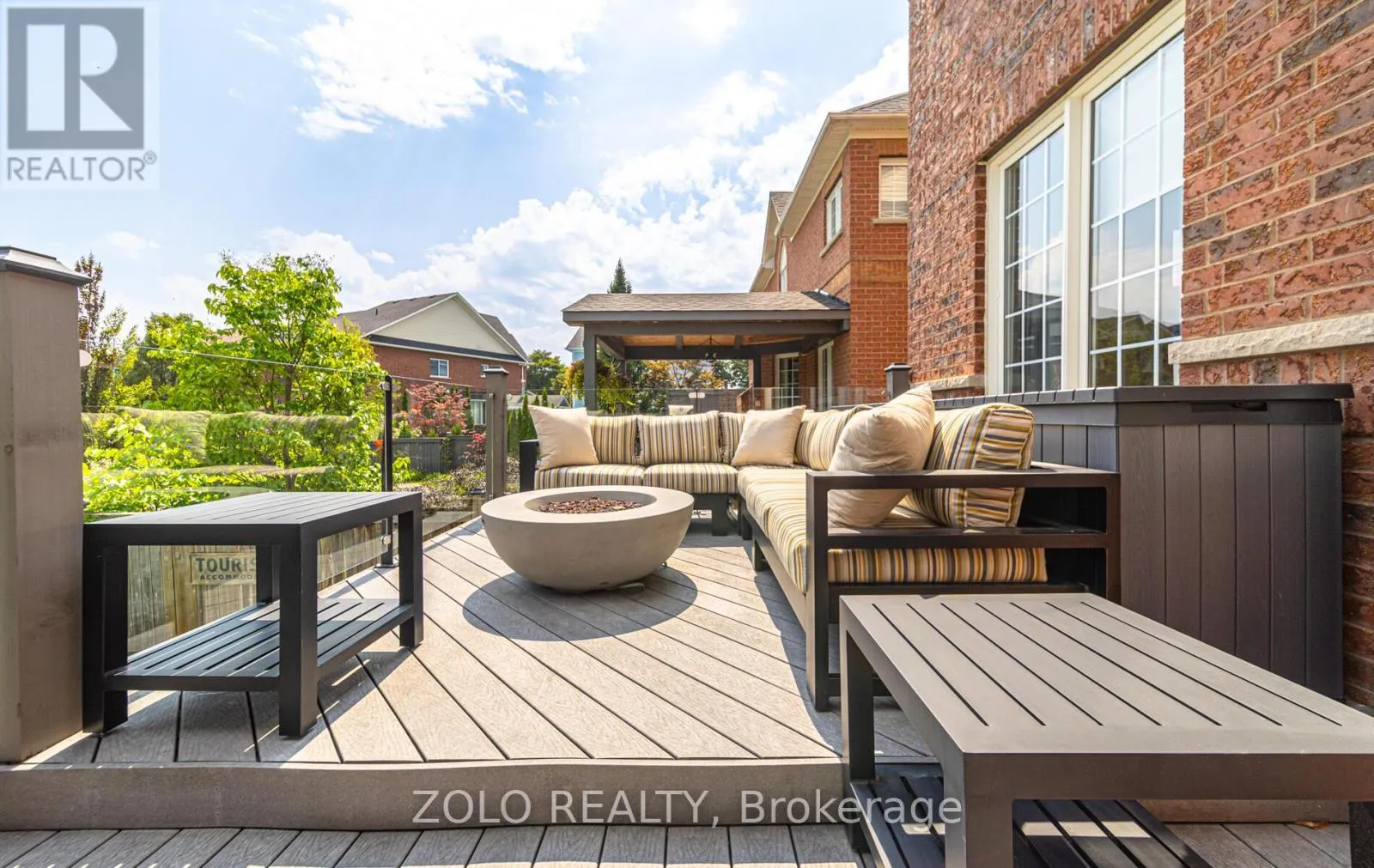 3 COVINGTON DRIVE