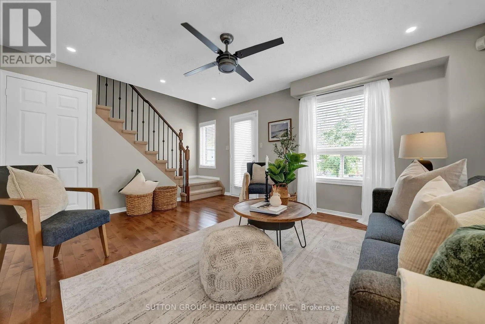 38 - 460 WOODMOUNT DRIVE