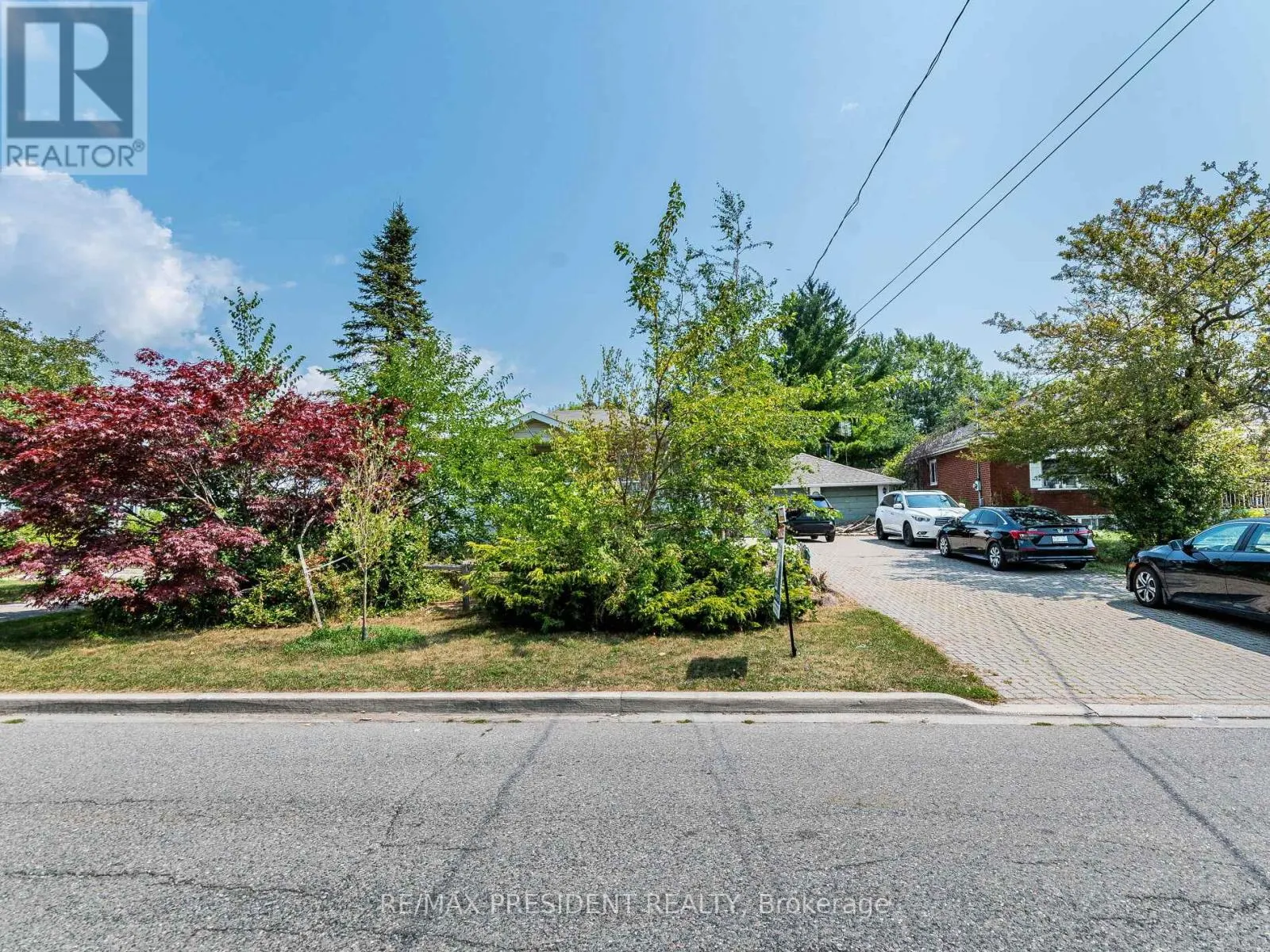 135 KITCHENER ROAD