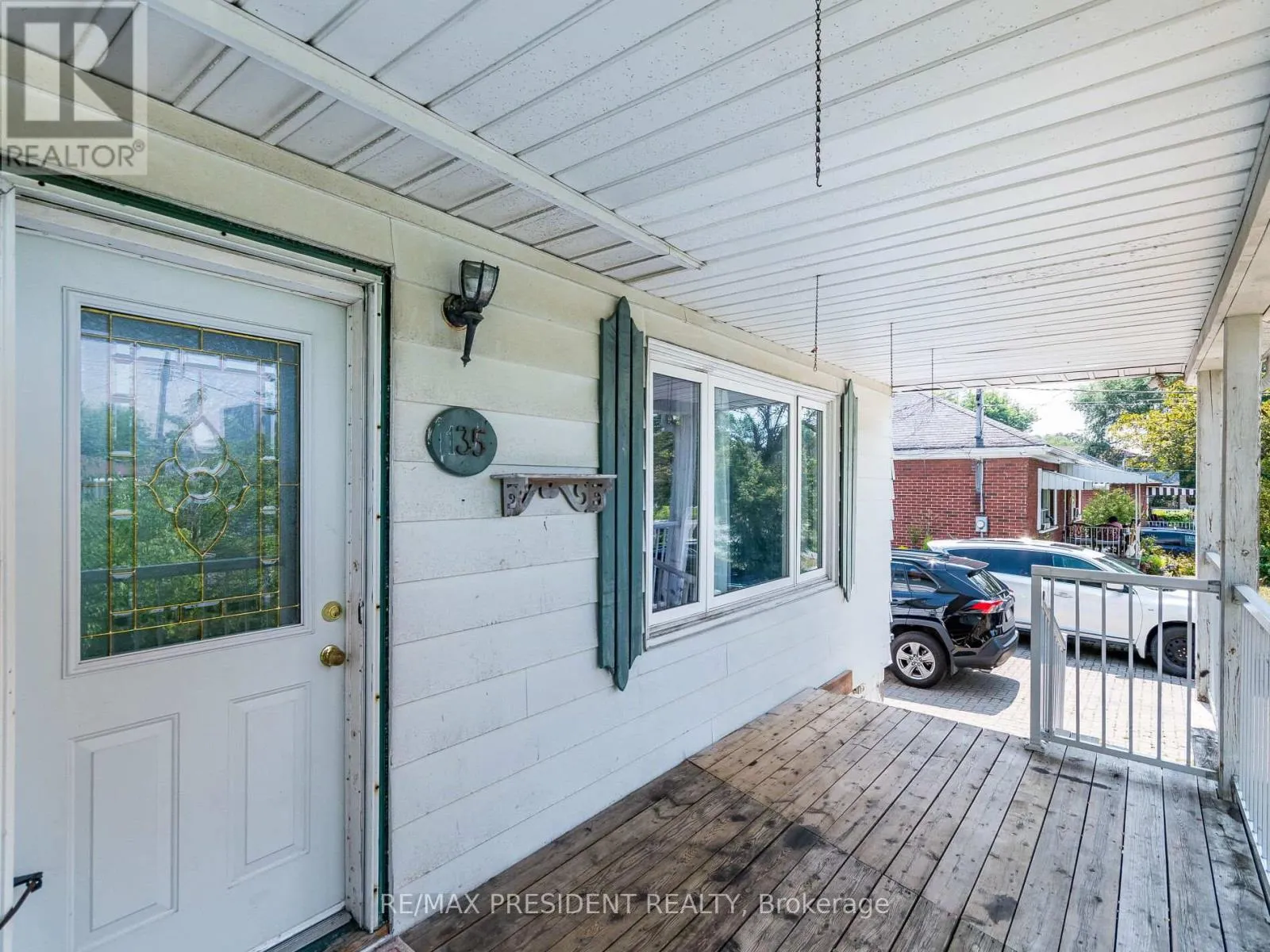 135 KITCHENER ROAD
