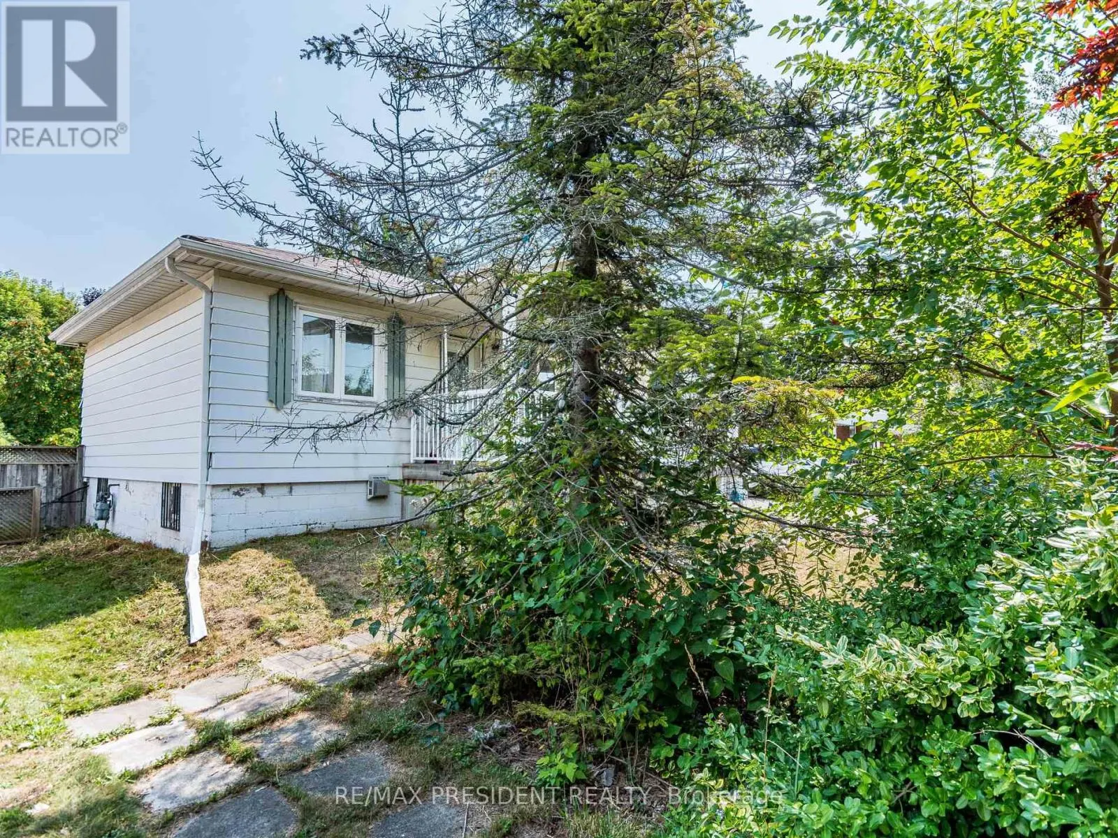 135 KITCHENER ROAD