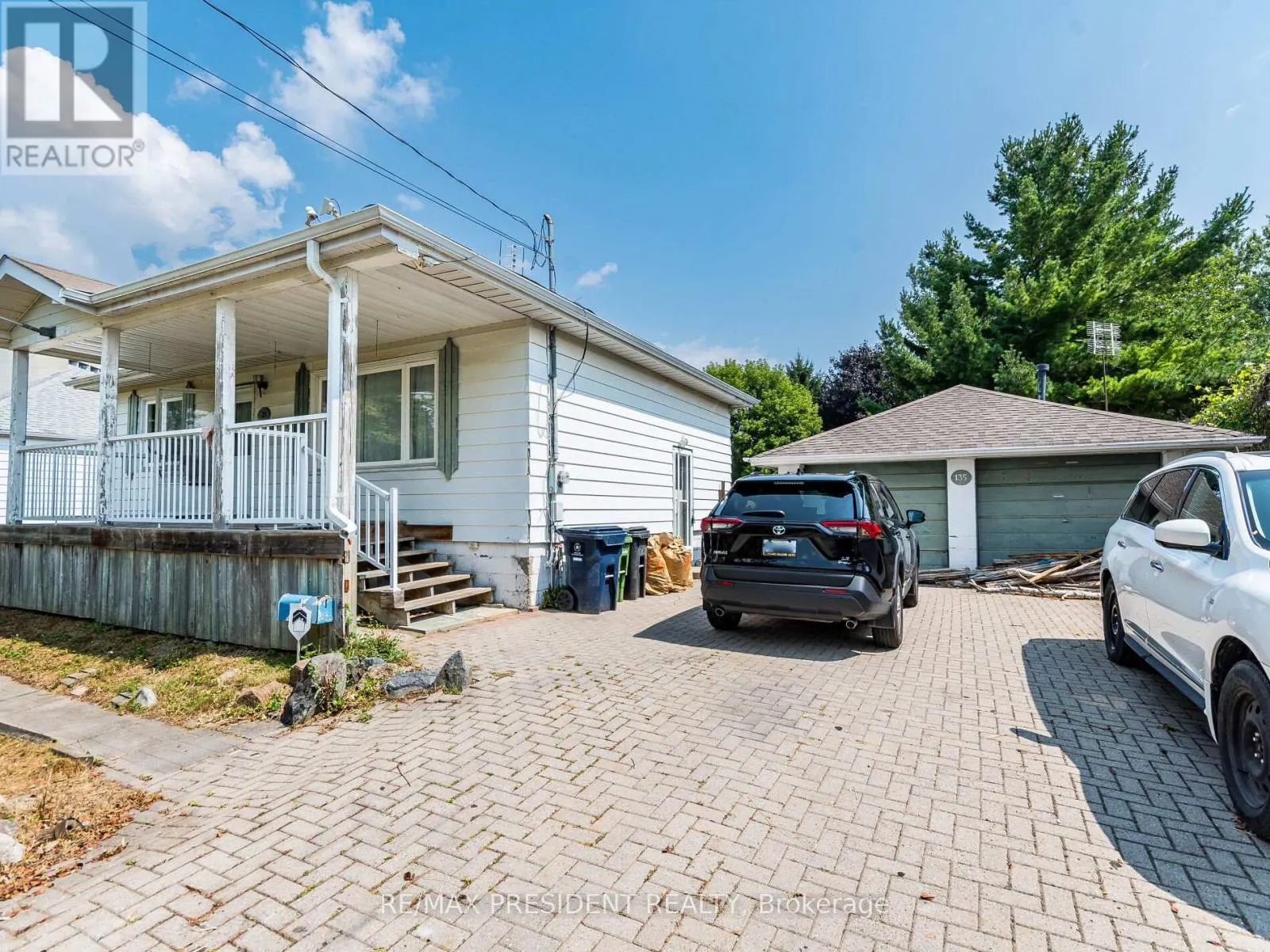 135 KITCHENER ROAD