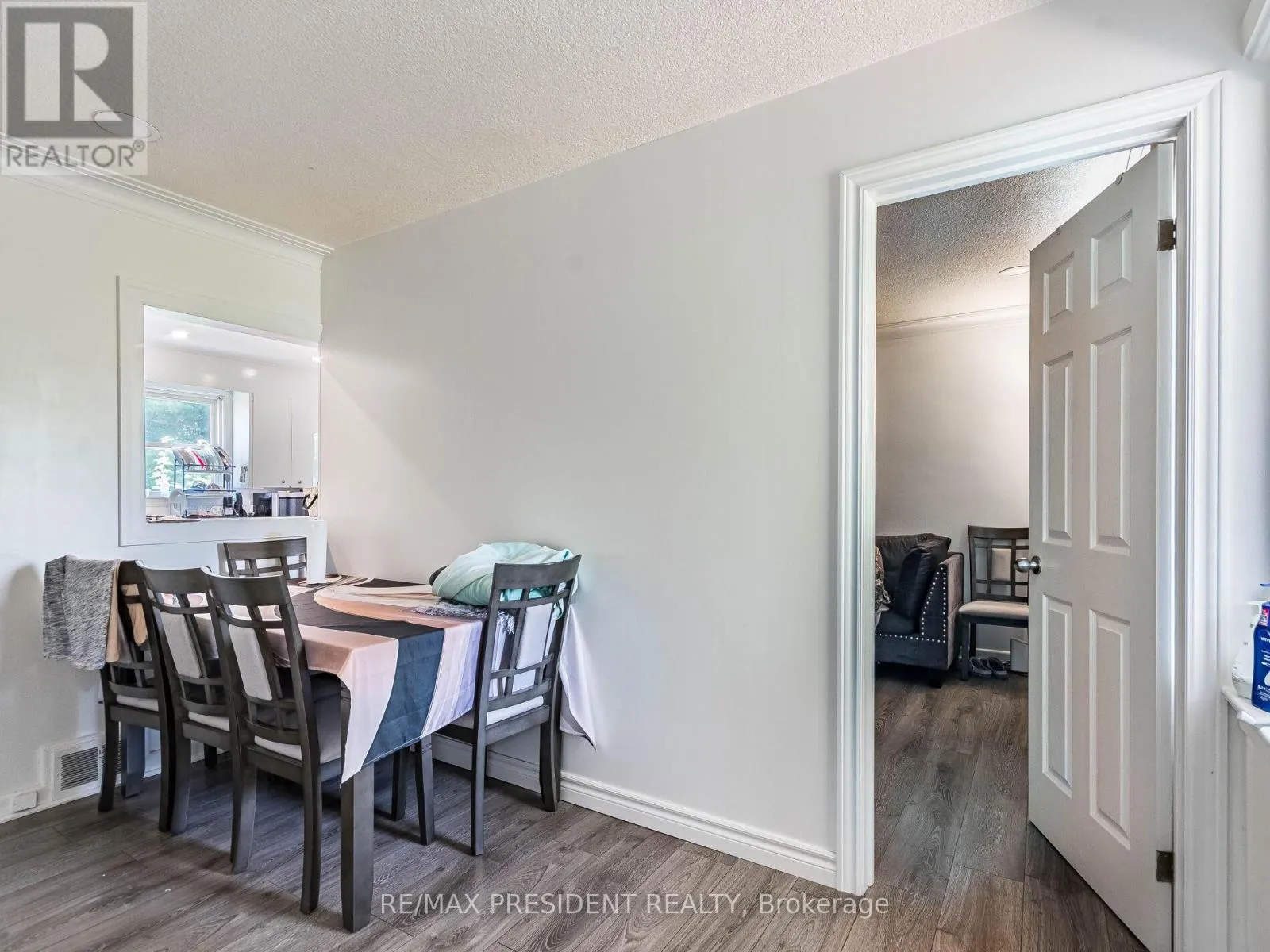 135 KITCHENER ROAD