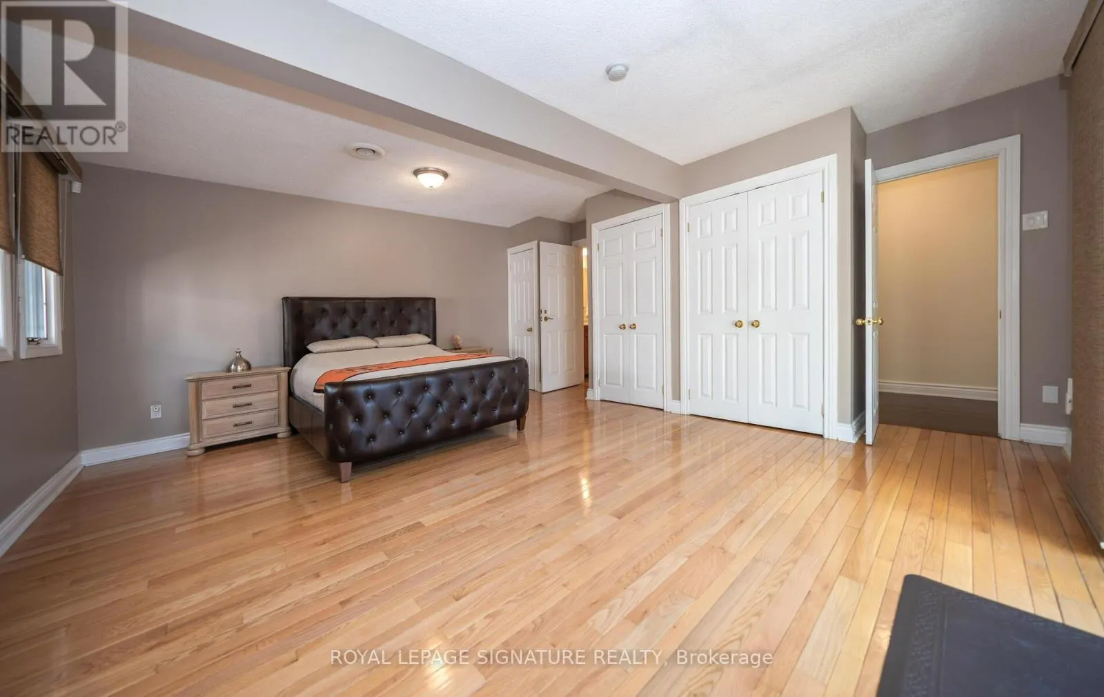 2098 PHARMACY AVENUE