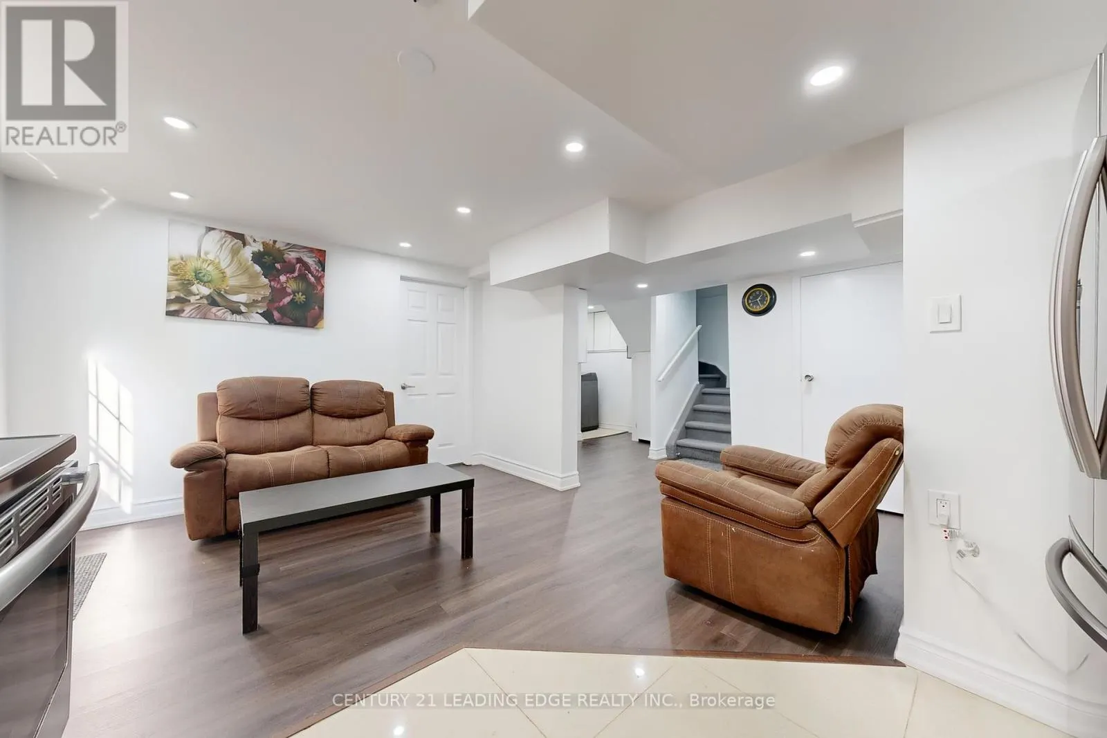 28 LONGSWORD DRIVE
