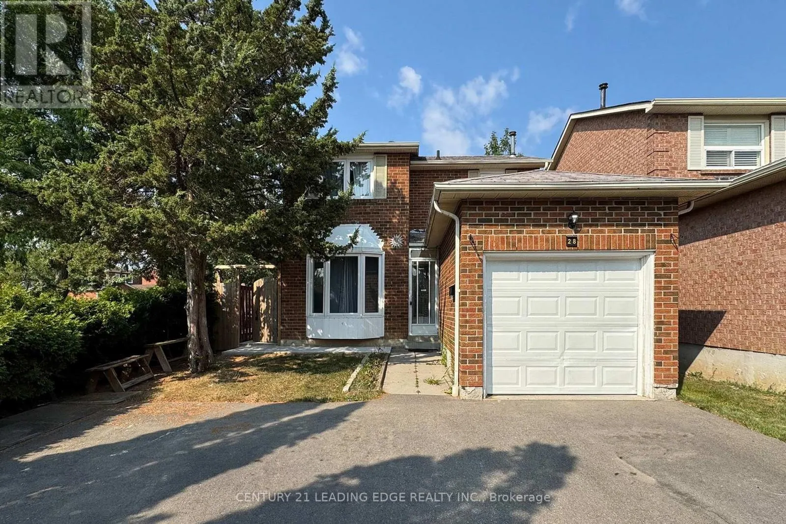 28 LONGSWORD DRIVE