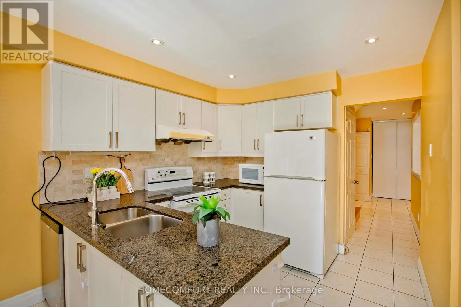 100 NETTLECREEK CRESCENT