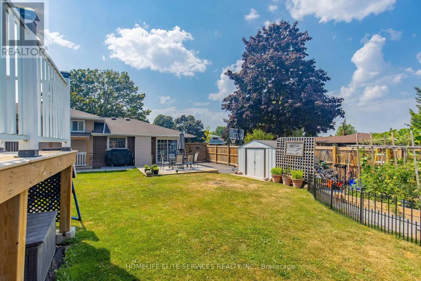 323 CENTRAL PK BOULEVARD N