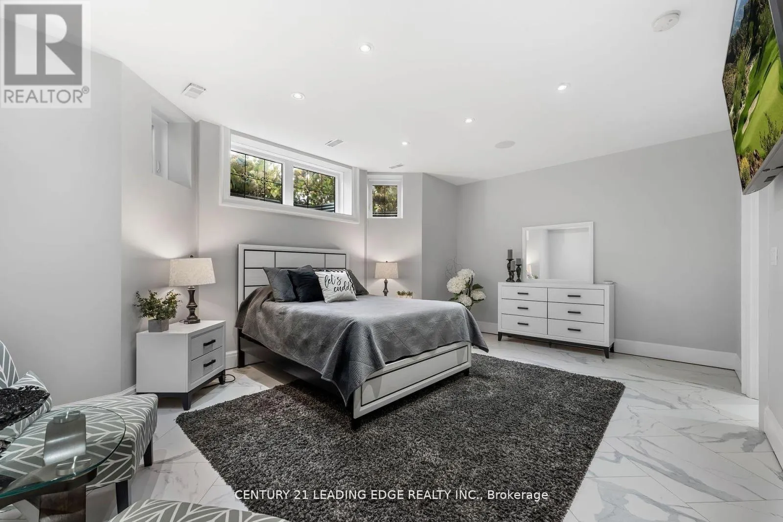 690 VIEW LAKE ROAD