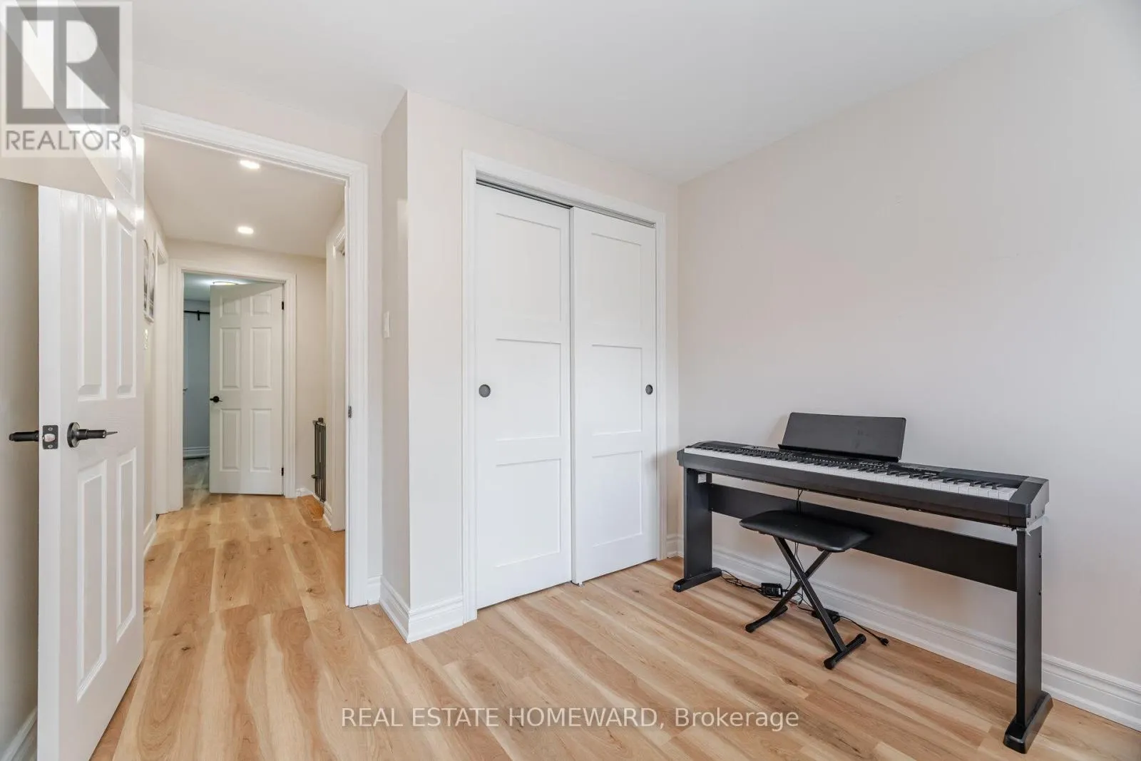 28 - 229 JEFFERY STREET