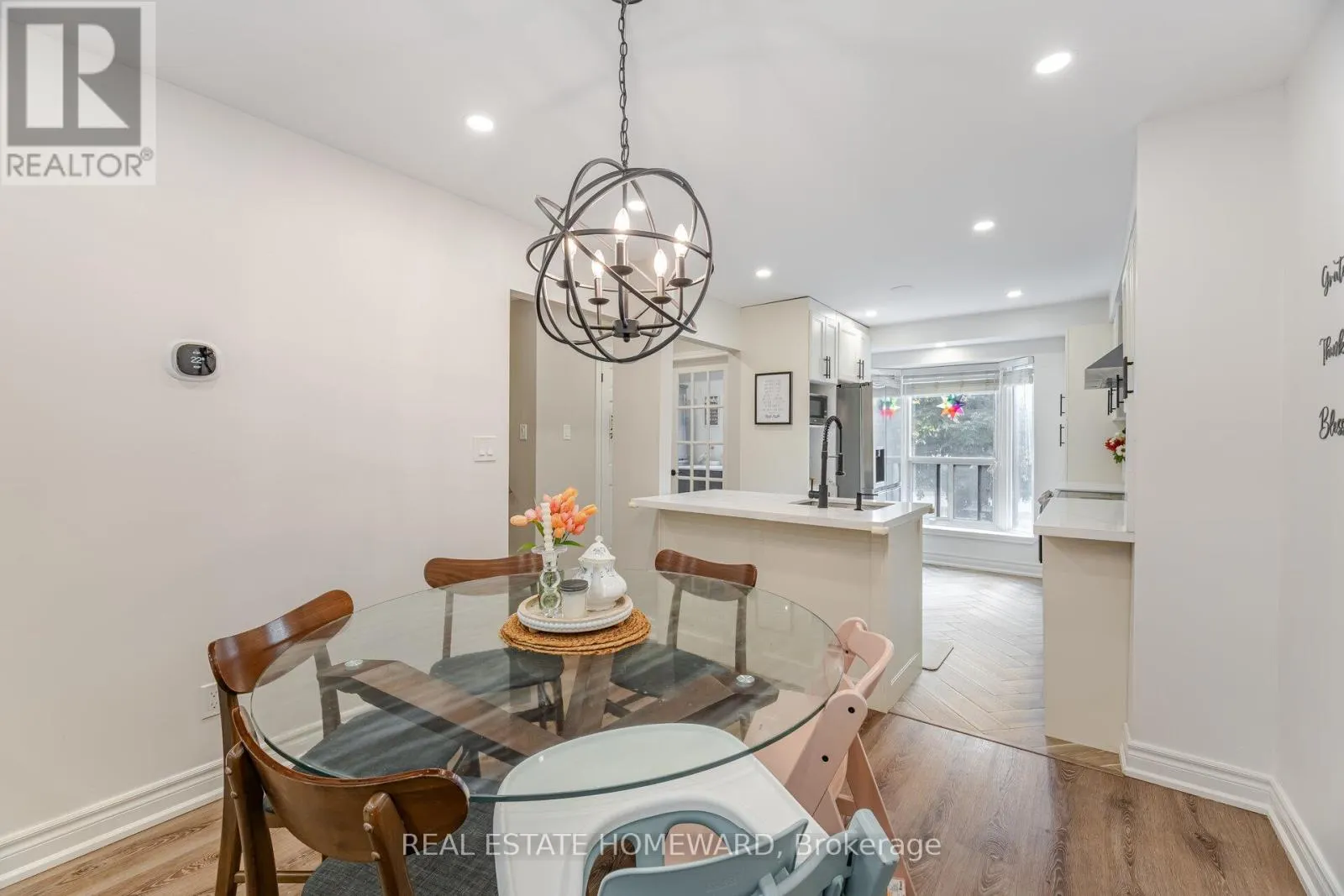 28 - 229 JEFFERY STREET