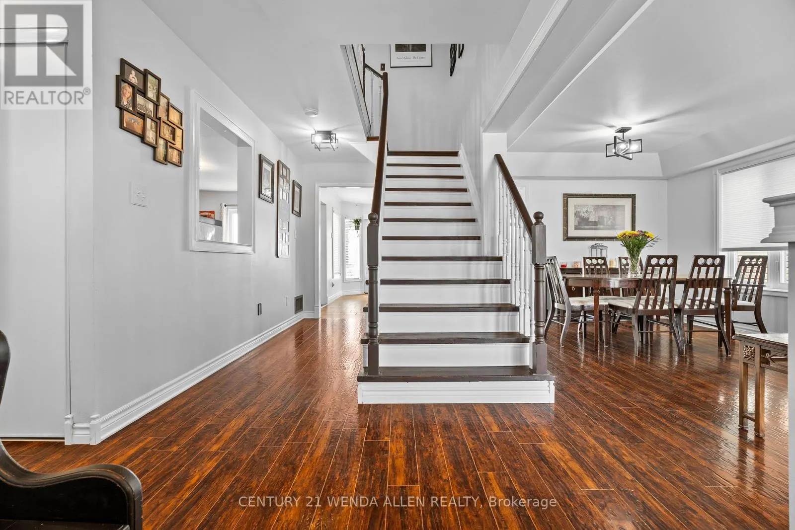 6 HAMMOND STREET