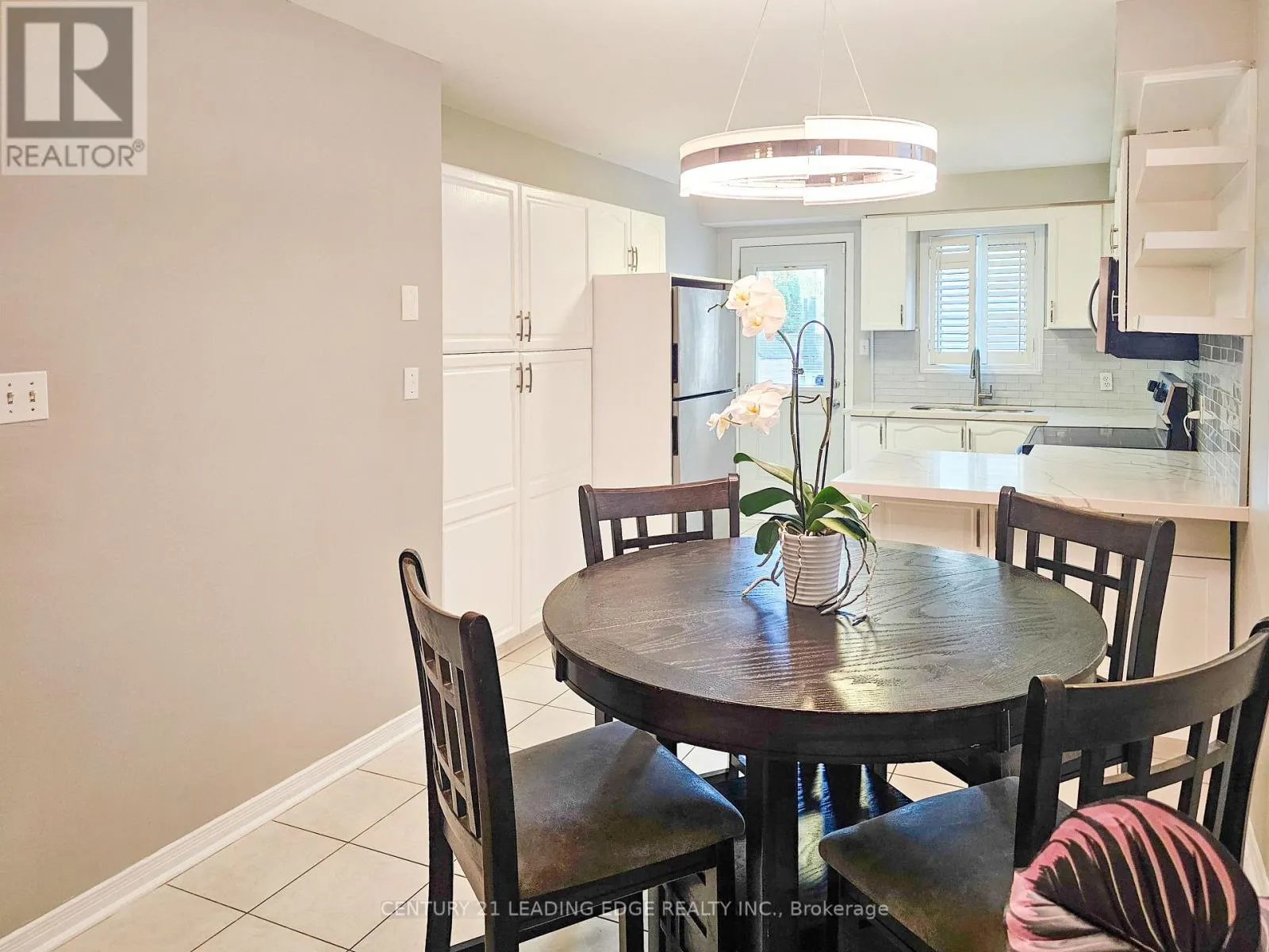 9 PORTAGE TRAIL