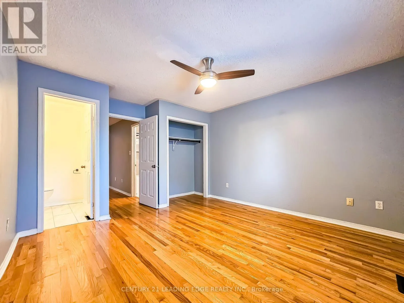 9 PORTAGE TRAIL