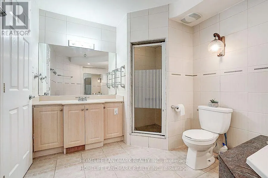 15 SAINTSBURY SQUARE