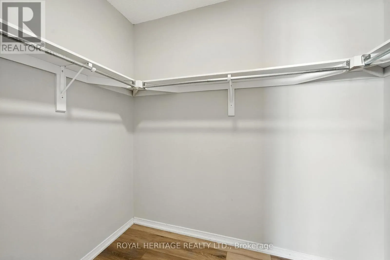 159 CARNWITH DRIVE E