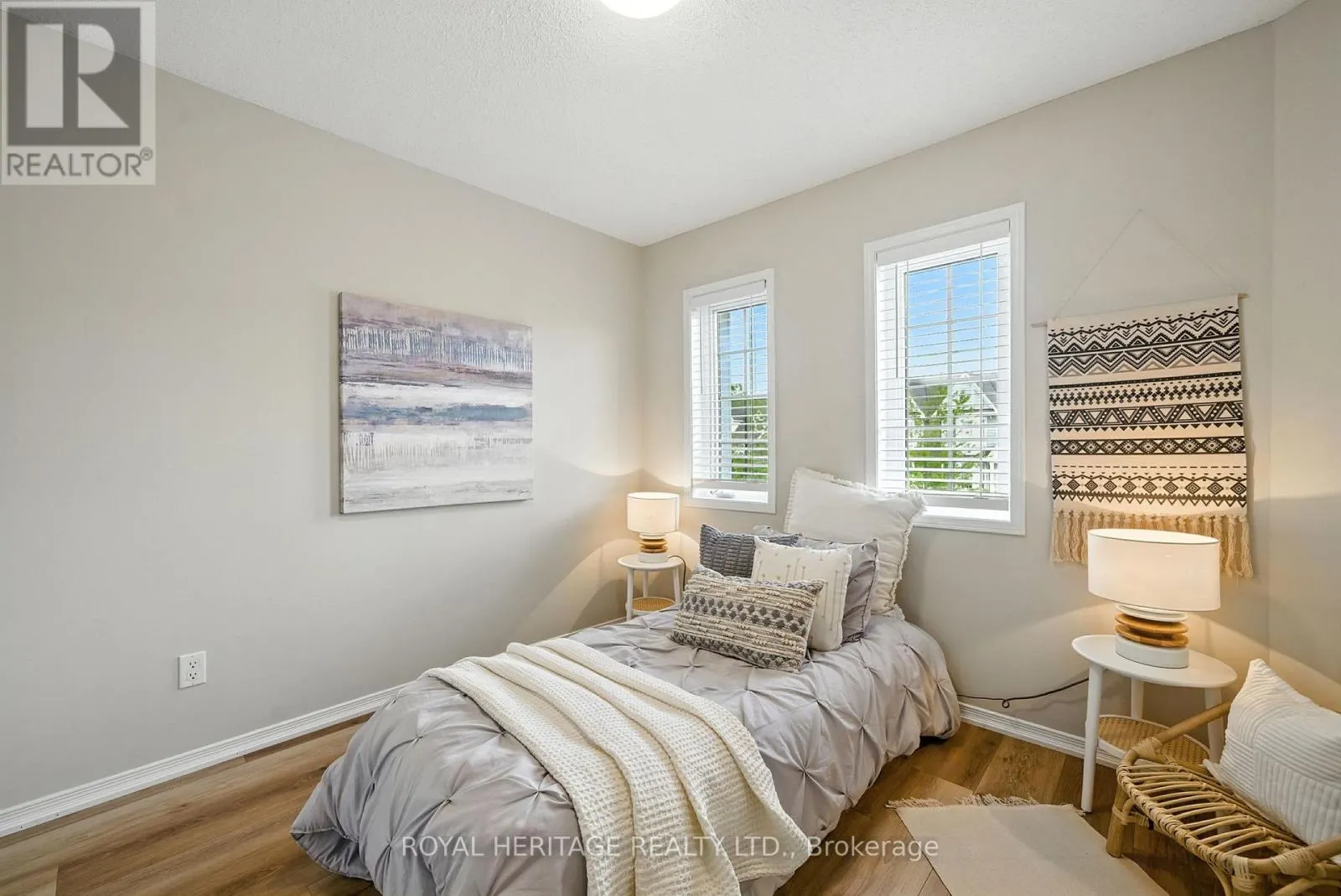 159 CARNWITH DRIVE E