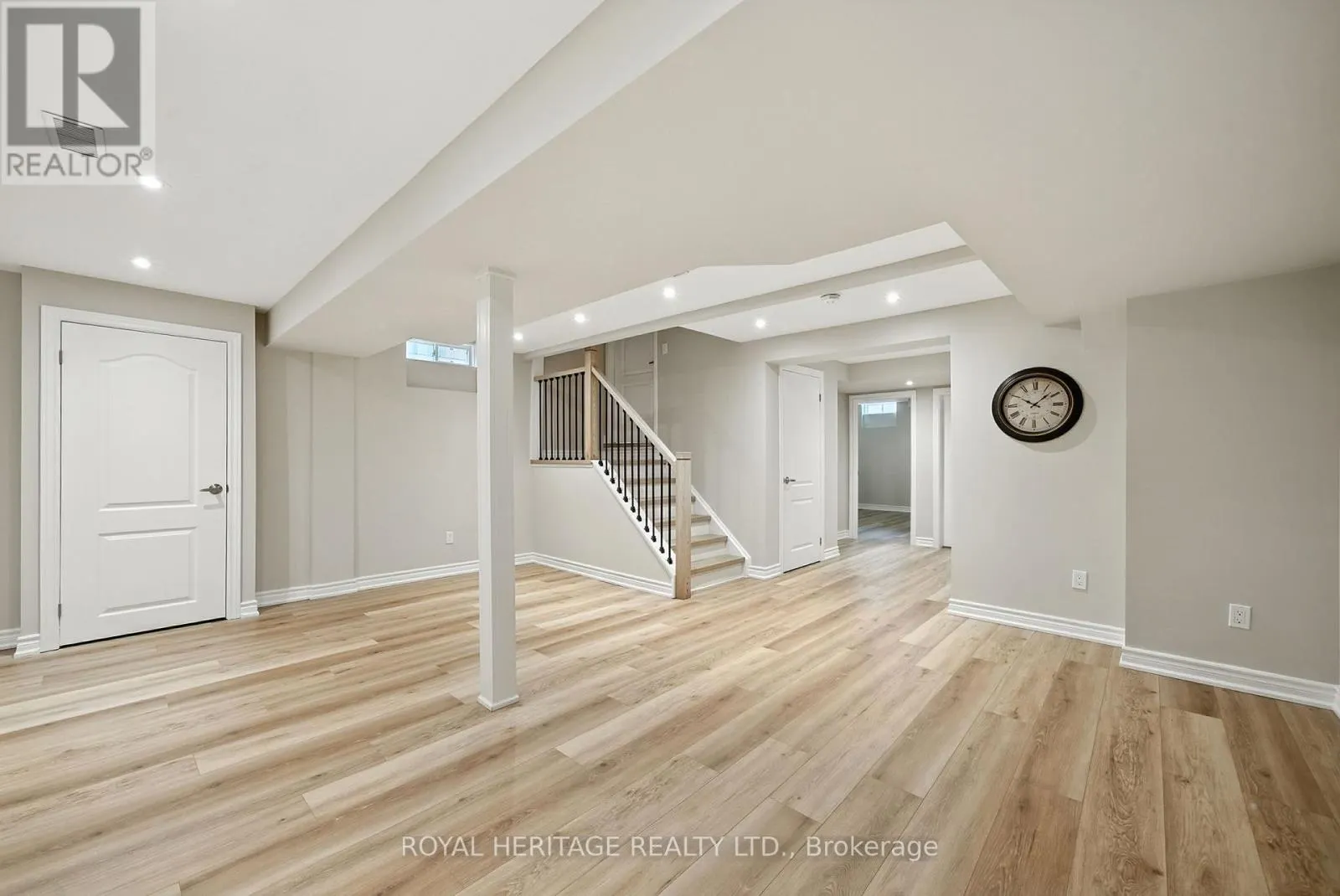 159 CARNWITH DRIVE E
