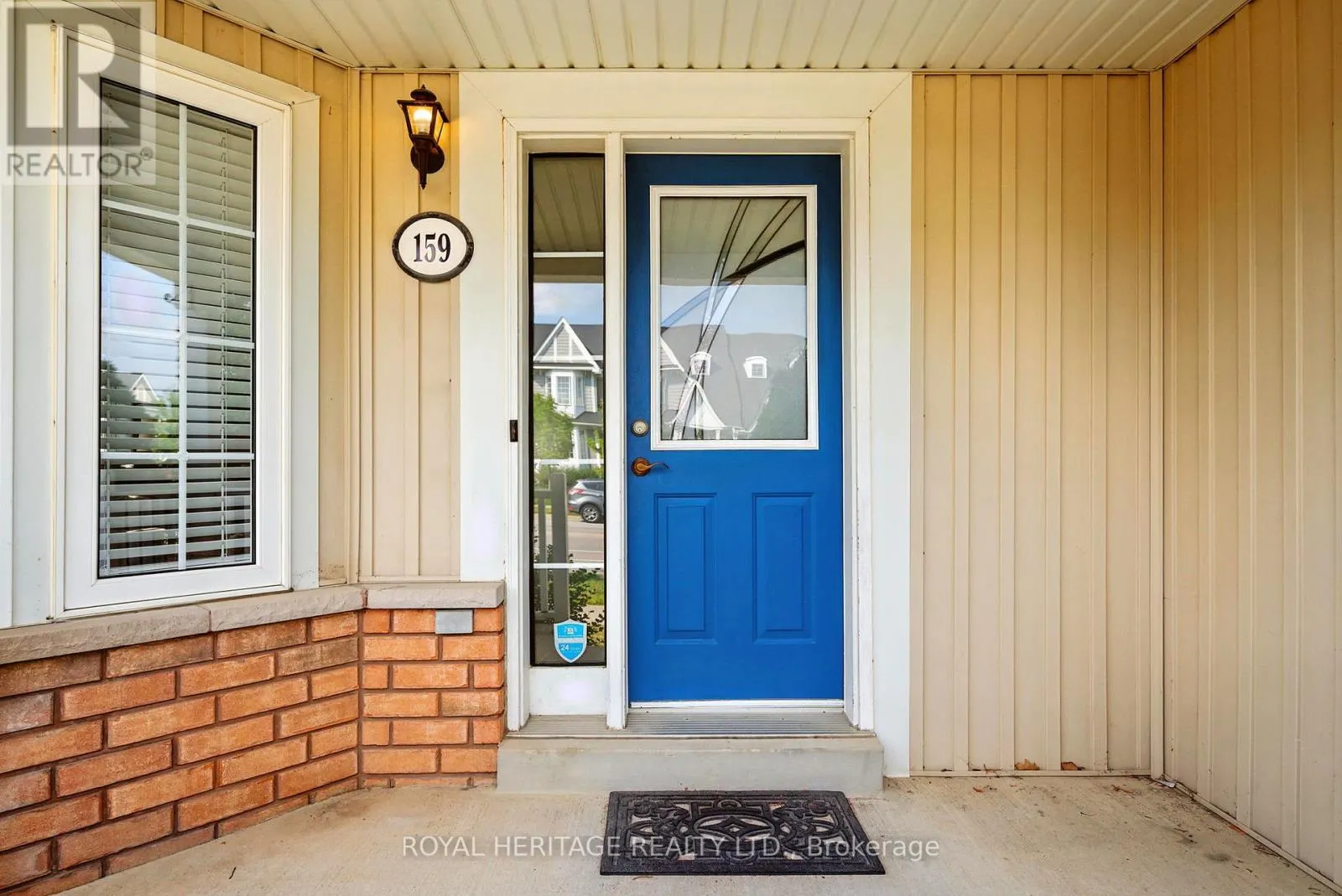 159 CARNWITH DRIVE E
